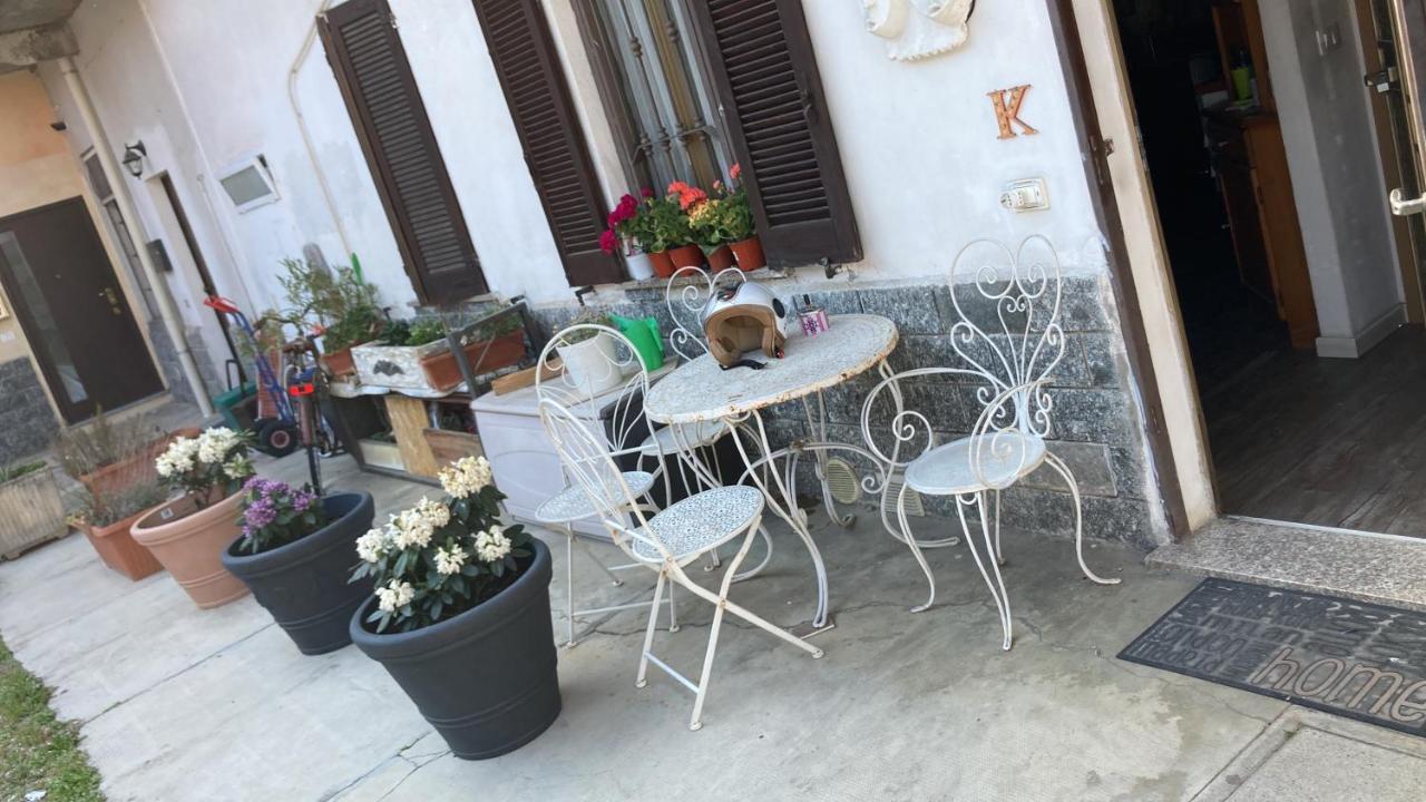 Room Saronno + B&B Exterior foto