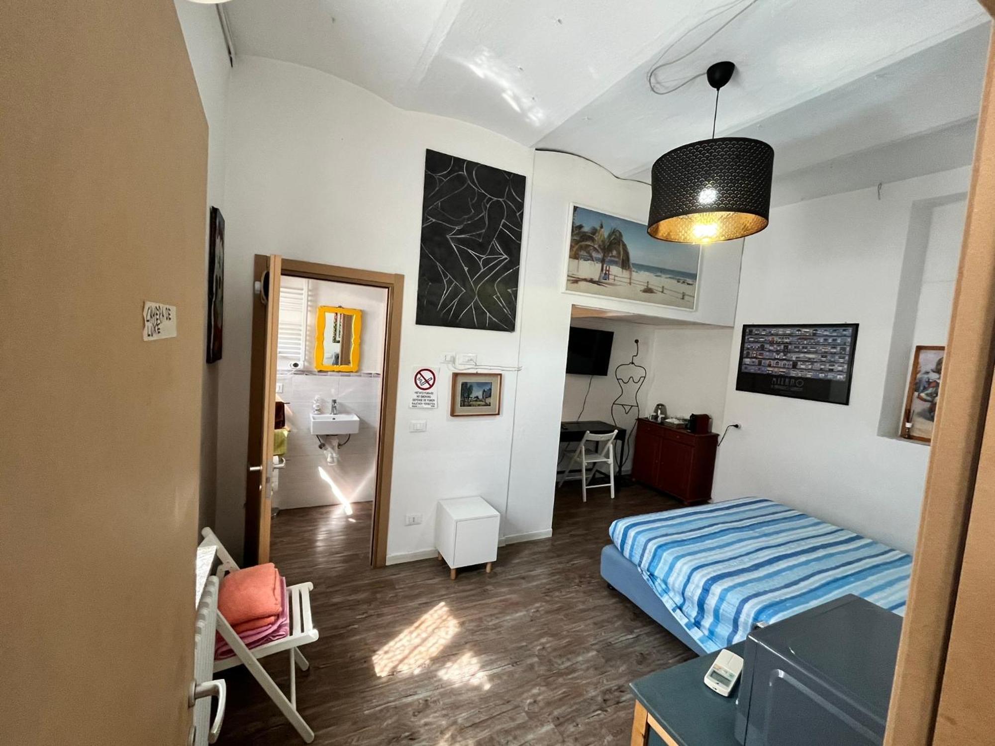 Room Saronno + B&B Exterior foto